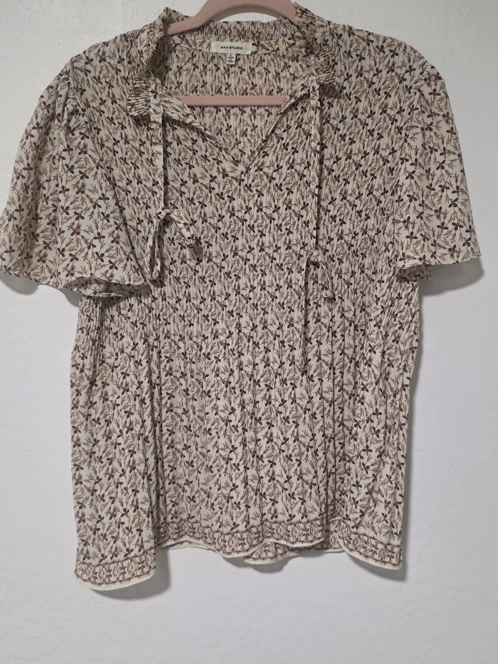 Max Studio Cream Blouse with Brown Floral Print and Tie Neck